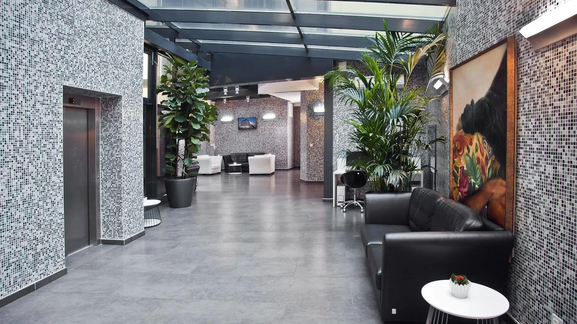 Hotel Galileo Prague 4*,